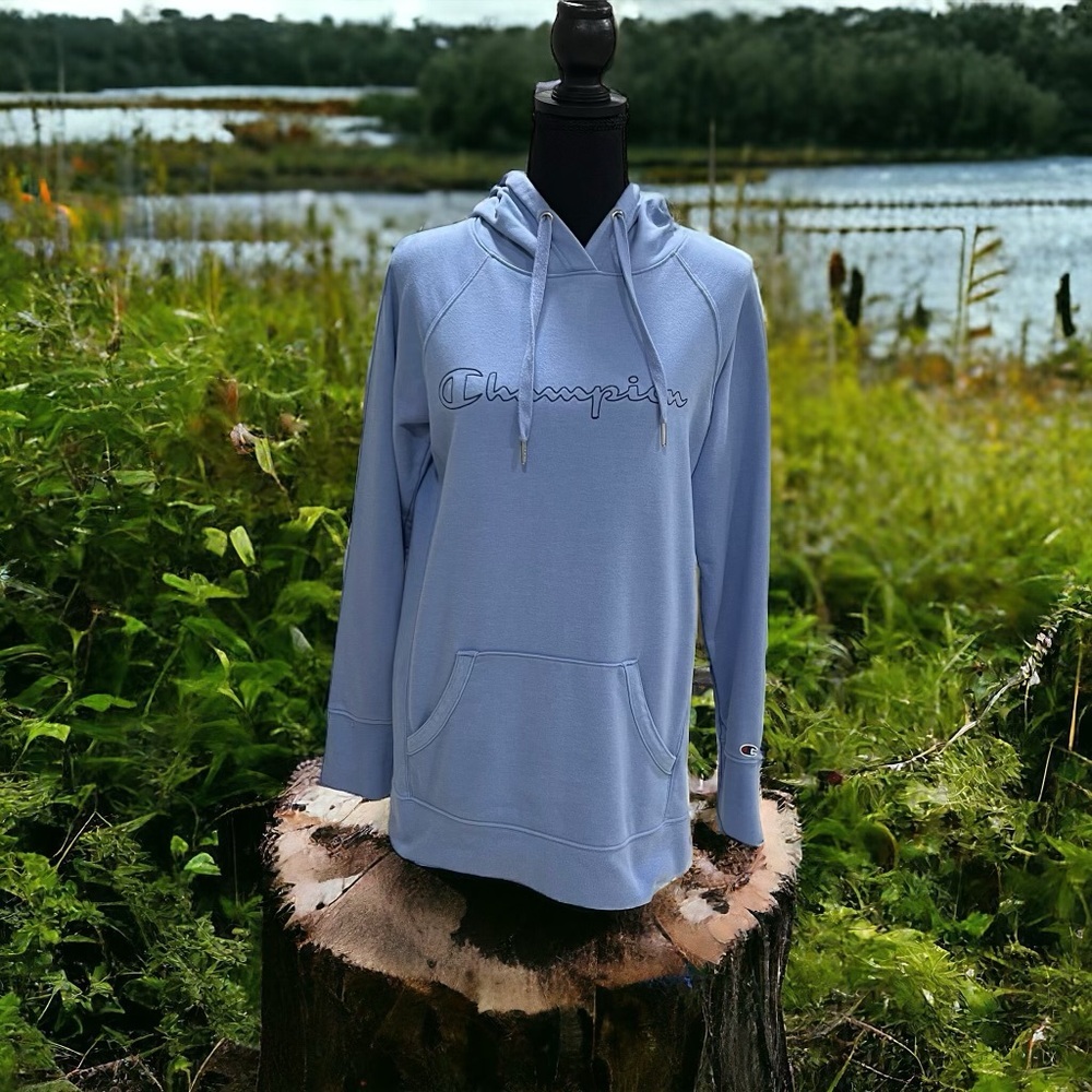 Champion Women's Blue Hoodie M Long Sleeve Kangaroo Pocket Drawstring Sweatshirt